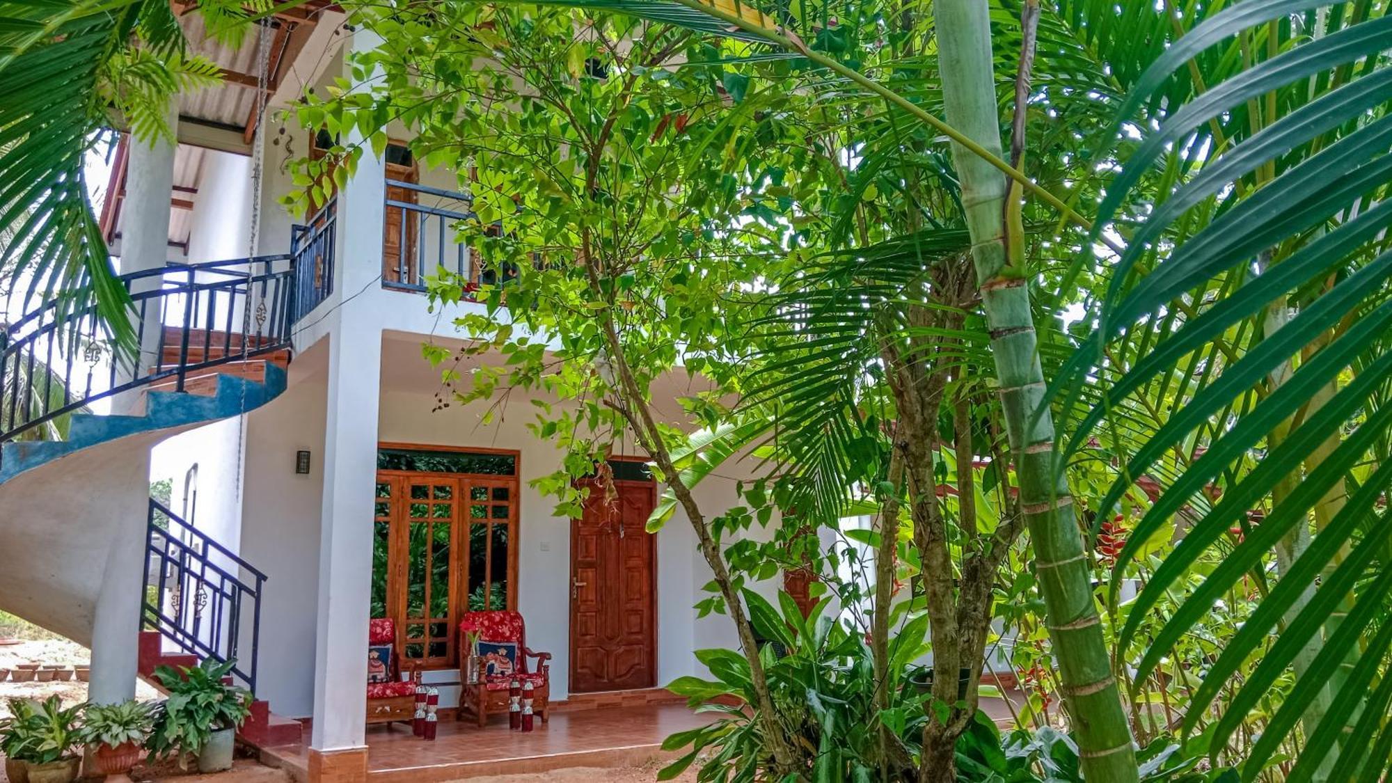 Gimhana Homestay سيغيرِيا المظهر الخارجي الصورة