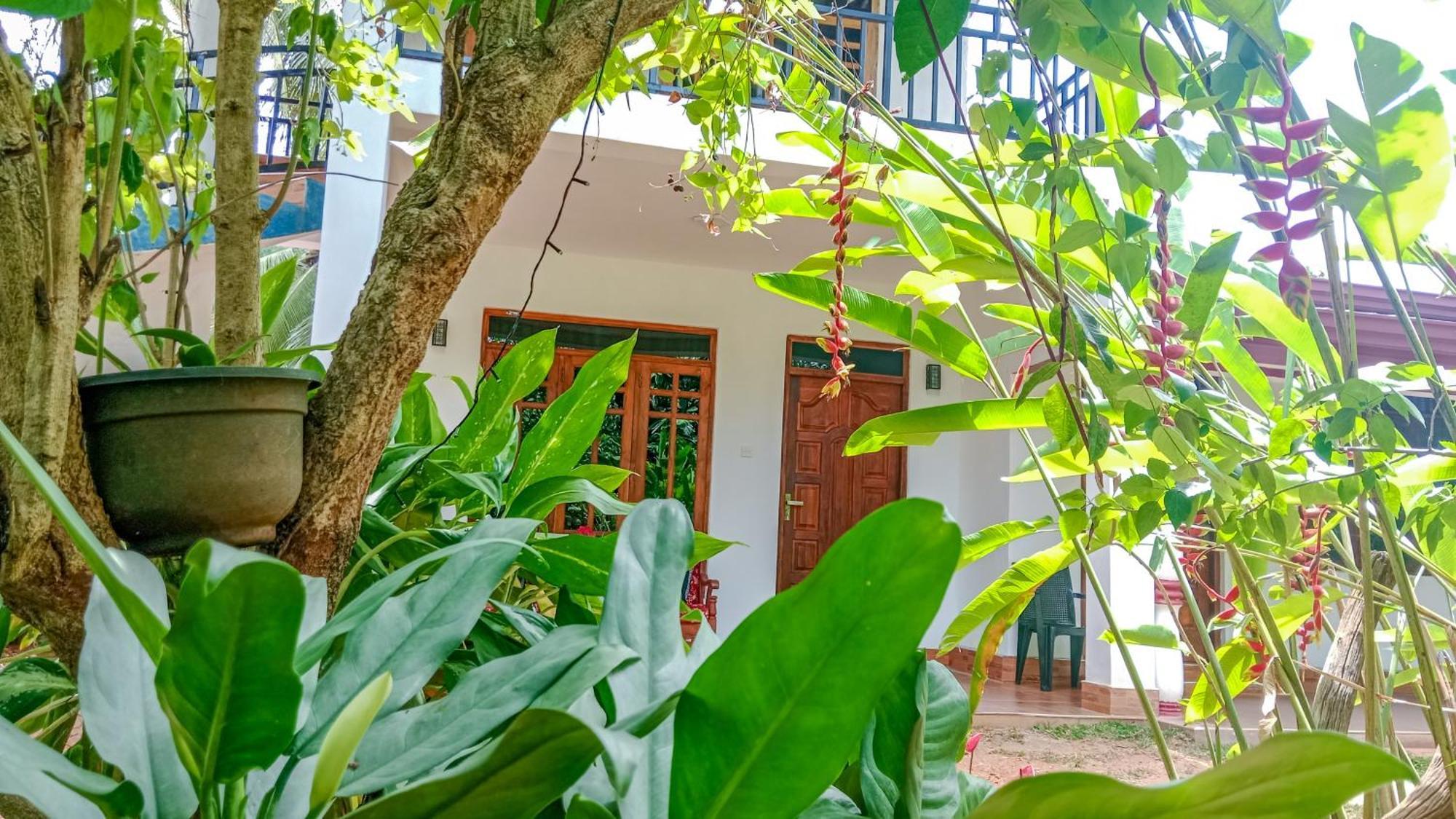 Gimhana Homestay سيغيرِيا المظهر الخارجي الصورة