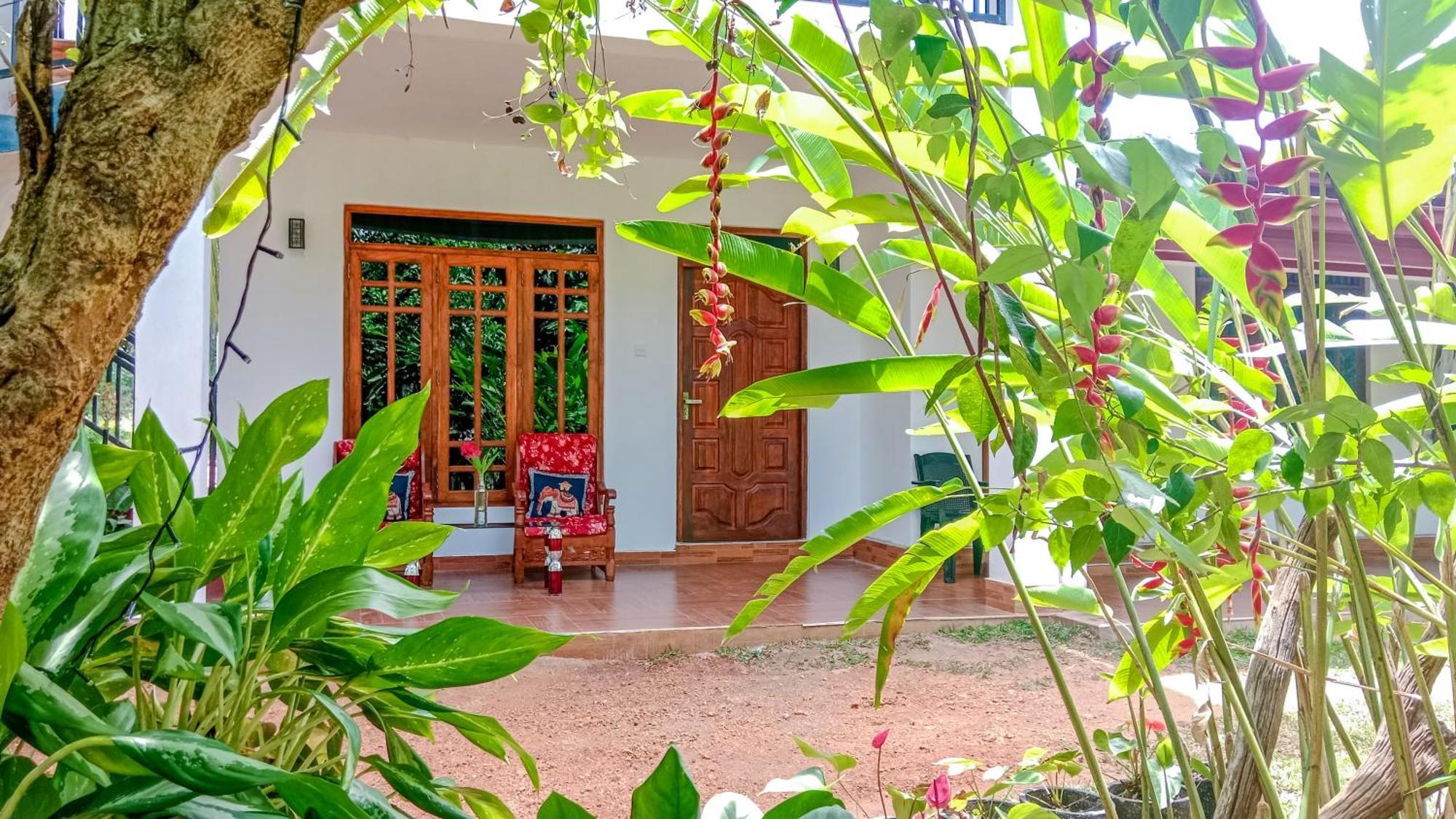 Gimhana Homestay سيغيرِيا المظهر الخارجي الصورة