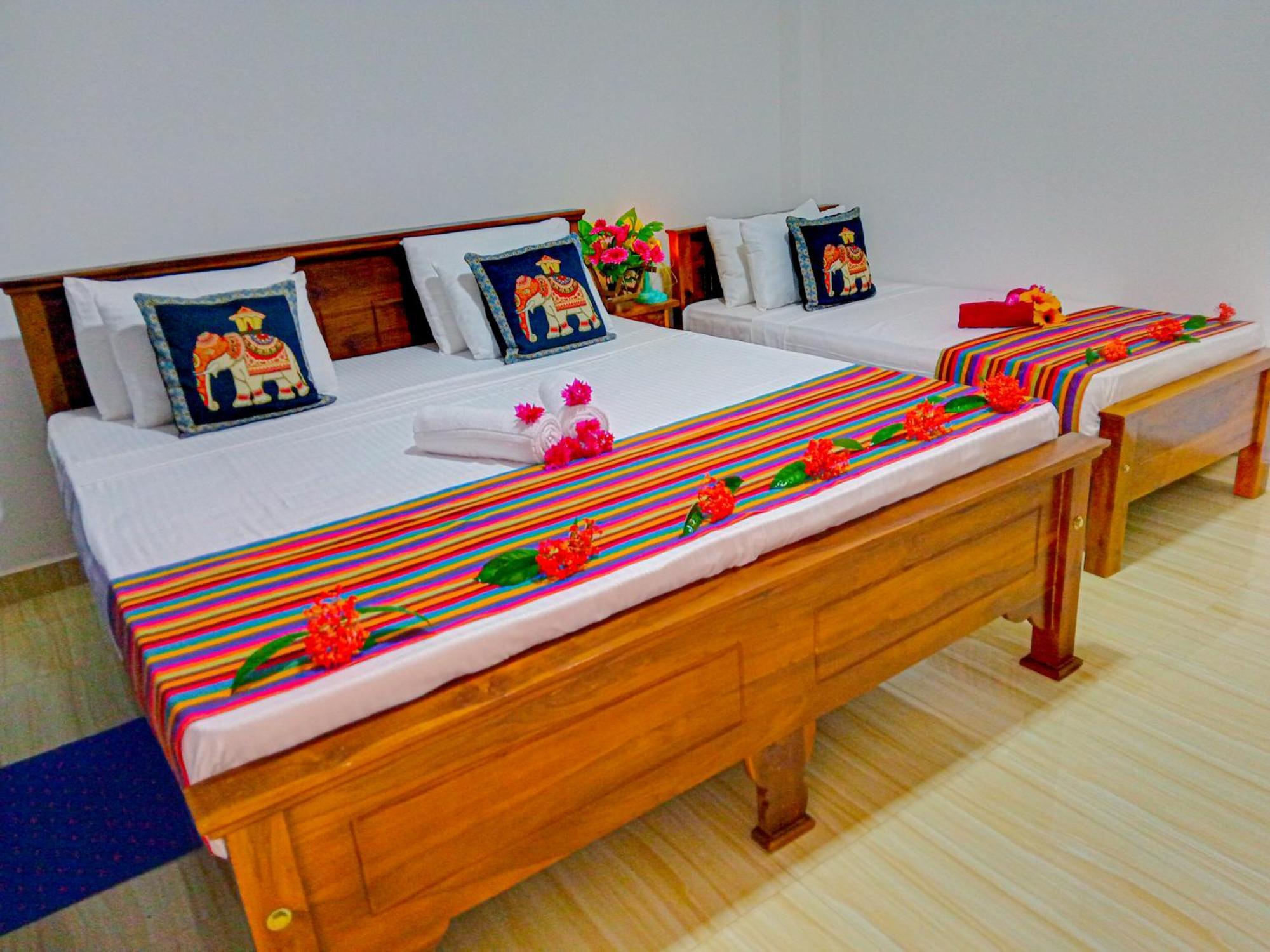 Gimhana Homestay سيغيرِيا المظهر الخارجي الصورة